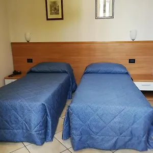 Hotel Salerno, Mailand
